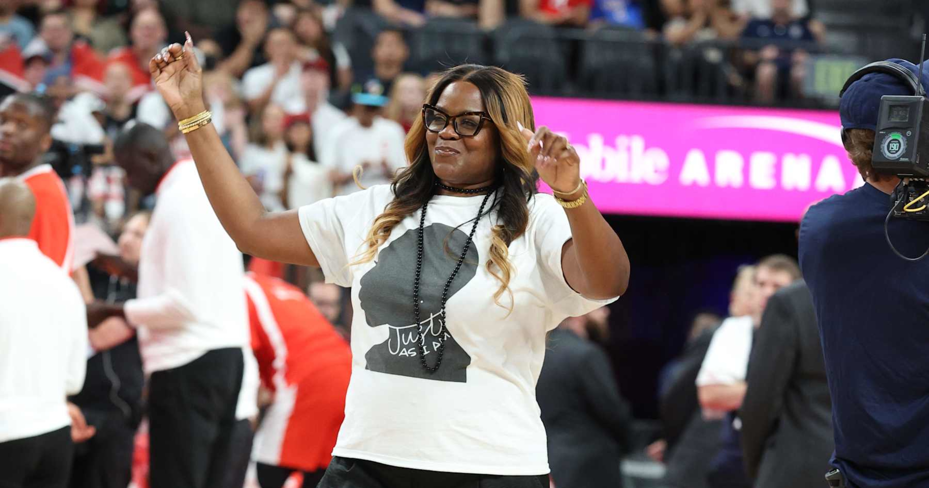 Sheryl Swoopes: Caitlin Clark Has Been 'Very Impressive' But Not 'Dominating' in WNBA