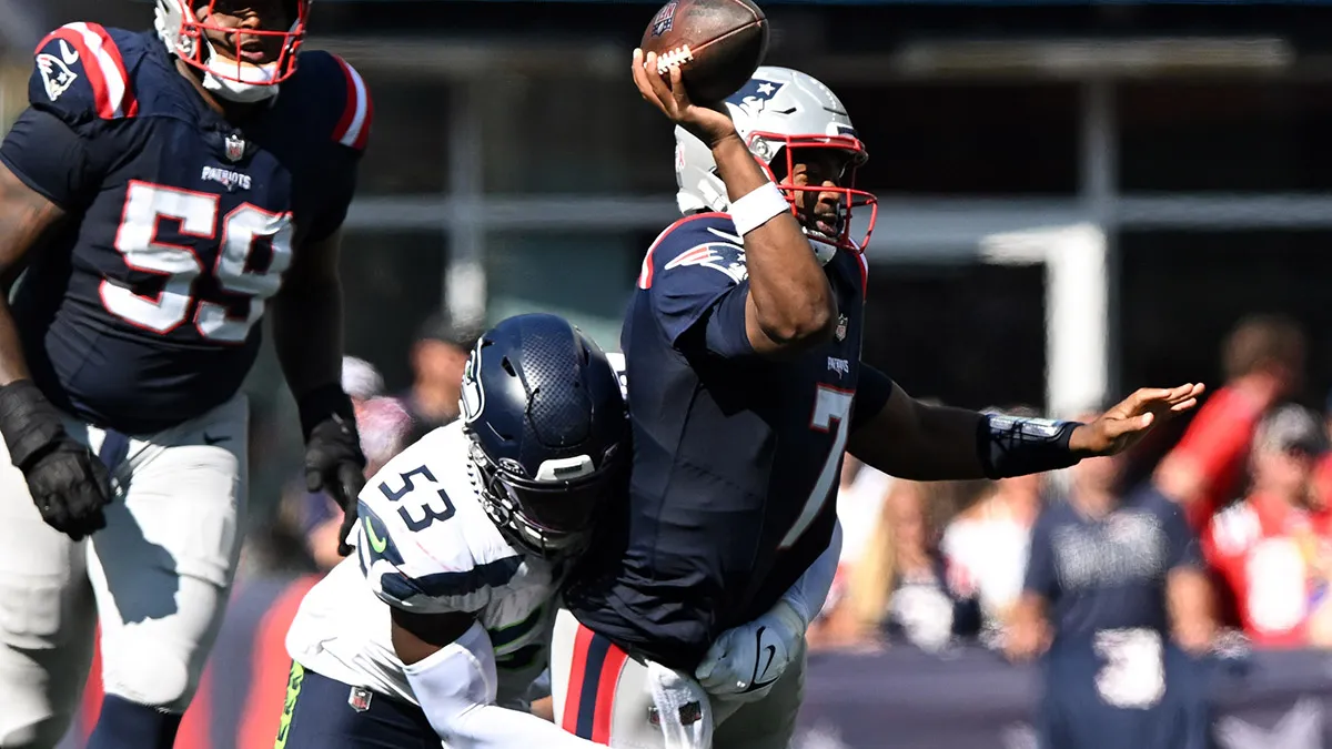 Jacoby Brissett Fires Back After Robert Griffin III Demanded Him to Be Benched During Patriots’ Embarrassing Loss