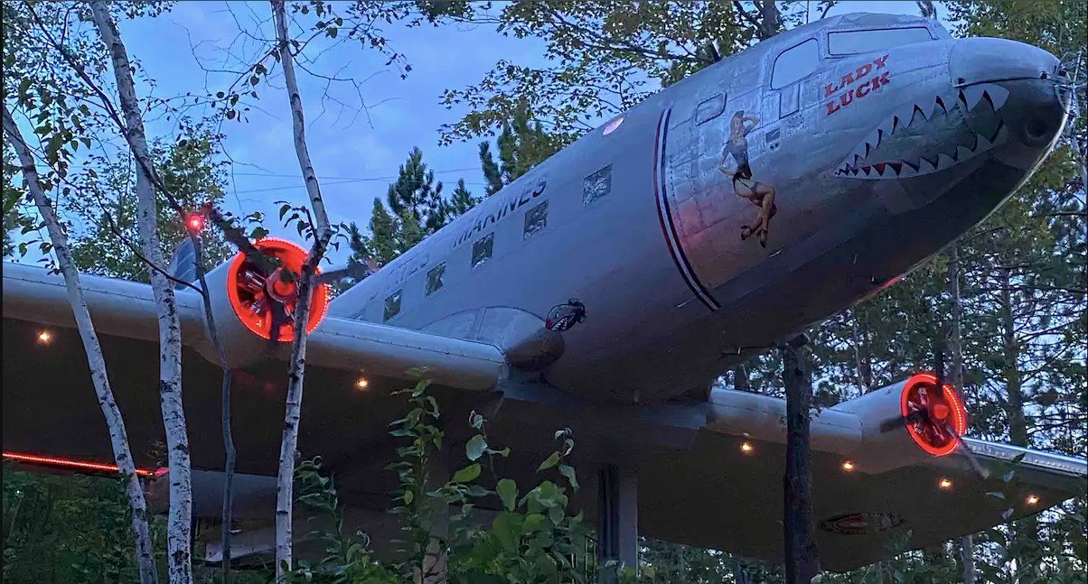 How A 1941 World War II US Marine Corps DC-3 Turned Into An Airbnb In Wisconsin