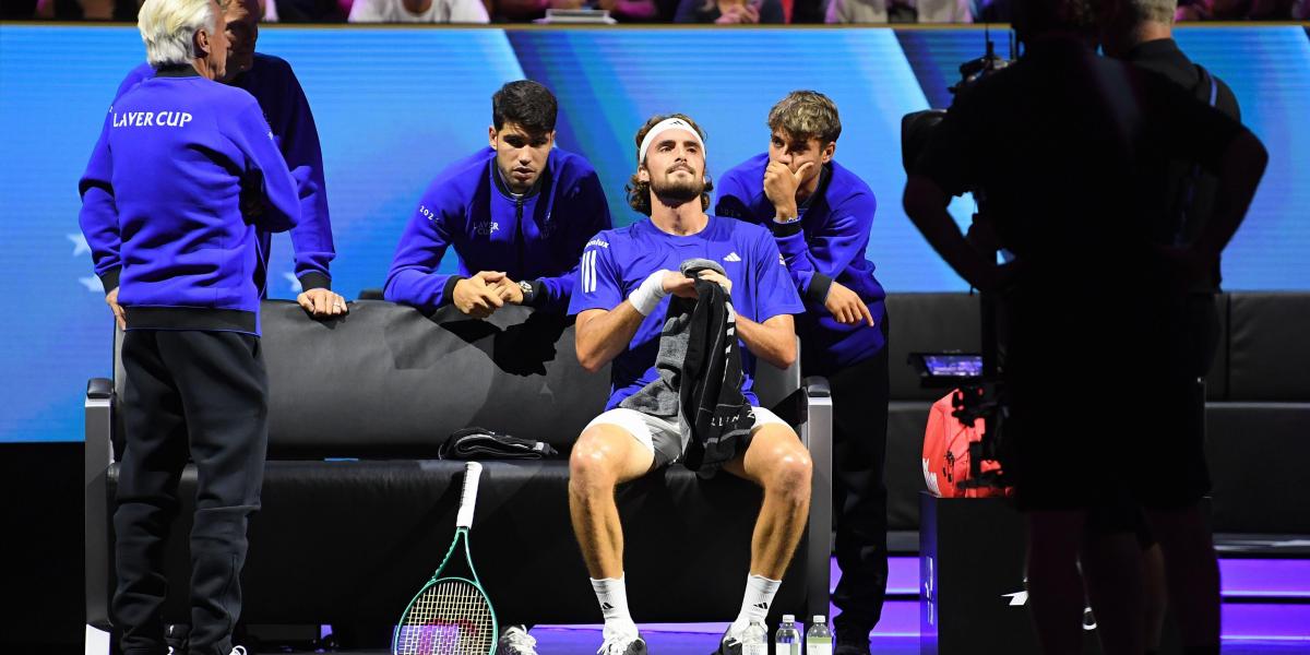 Tsitsipas le da una alegría a Alcaraz en la Laver Cup