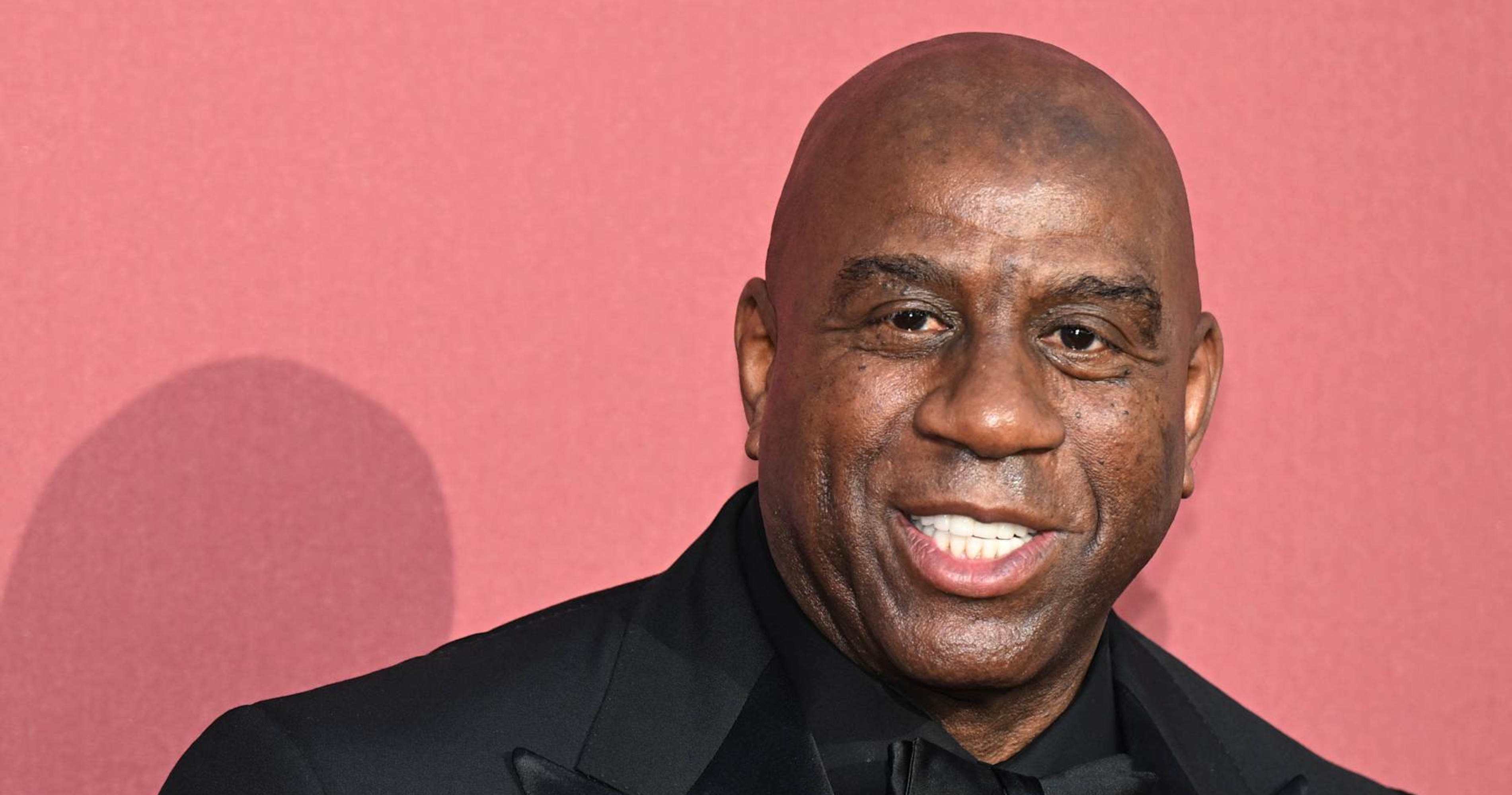 Video: Lakers Icon Magic Johnson Shades Anthony Edwards Over Michael Jordan Comments