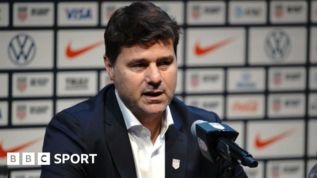 Pochettino targets World Cup win and praises 'best coach in world' Hayes