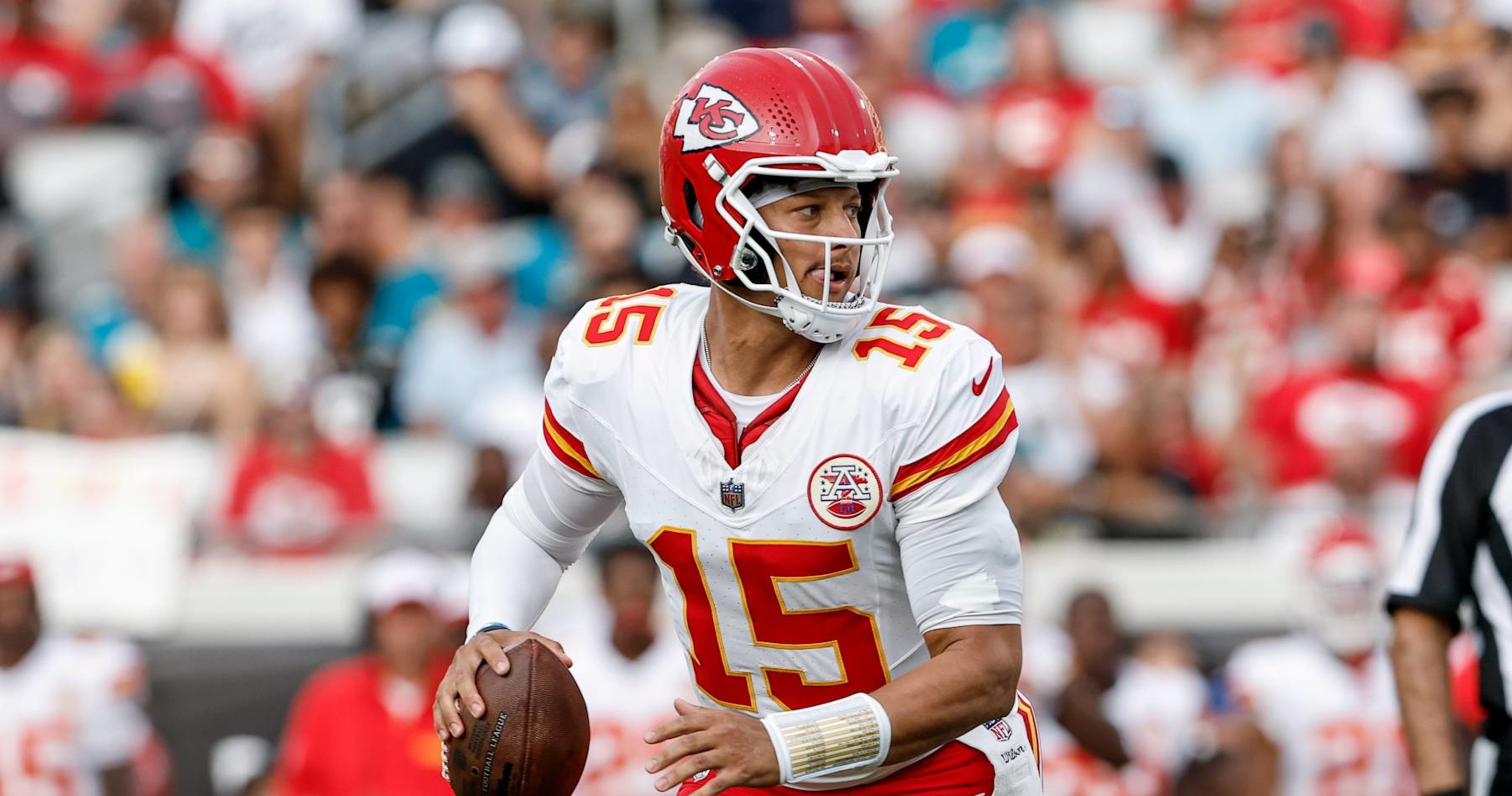 NFL DC: 'Can't Bet Against' Mahomes, 'He's Like Brady When Brady Was in His Prime'