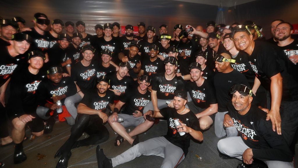 Orioles best Yankees to clinch second straight playoff berth