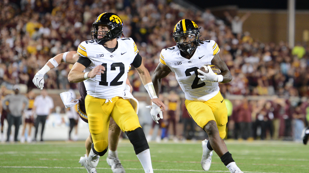 B1G Time: Unlikely key player fueling Iowa's offensive resurgence, USC's silver lining from Michigan loss