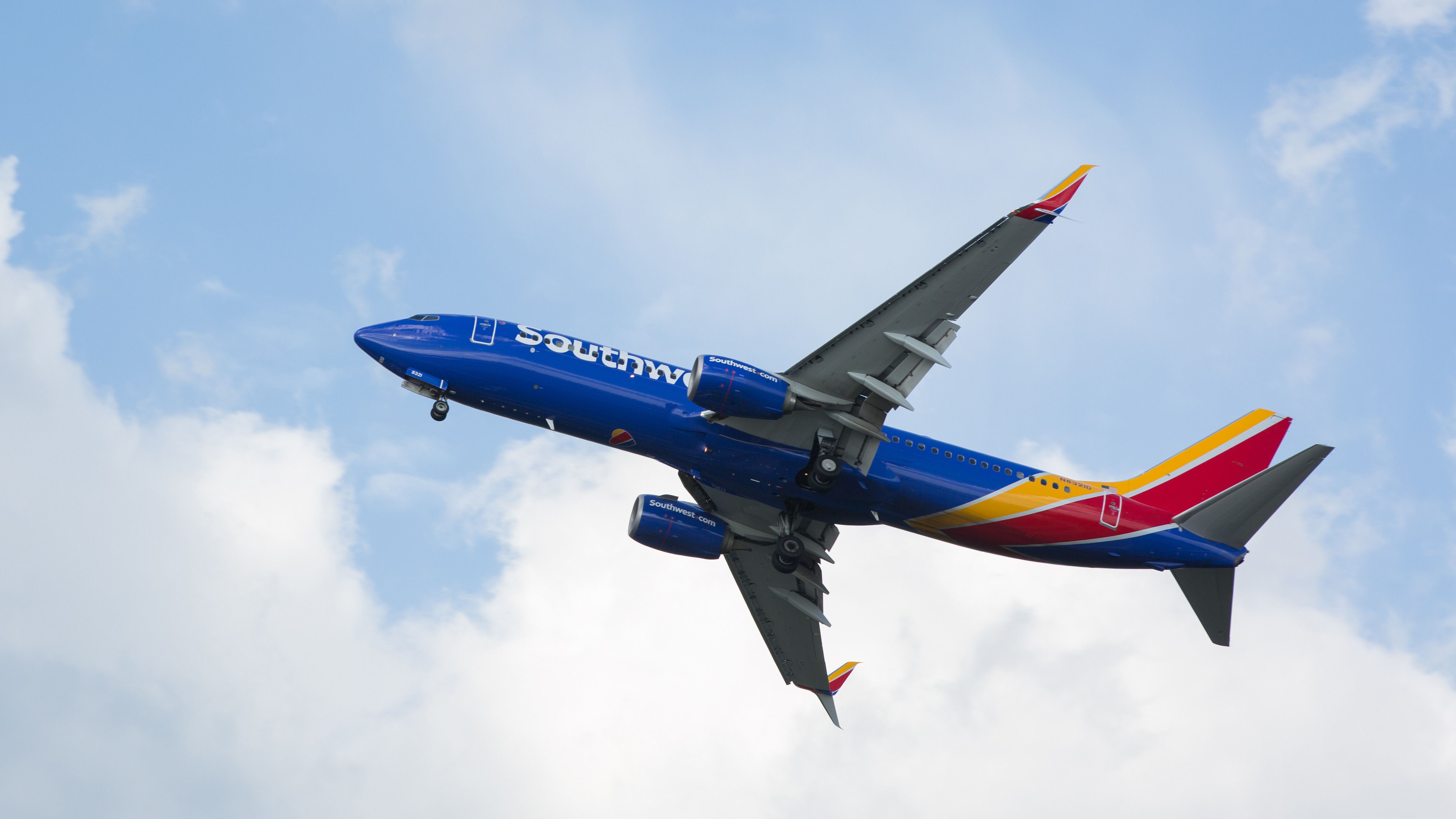 Southwest Expanding Nashville Boeing 737 Flights And Hawaii Redeyes