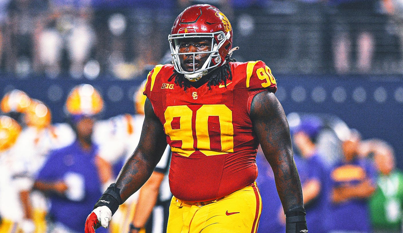 DL Bear Alexander to redshirt remainder of season for USC