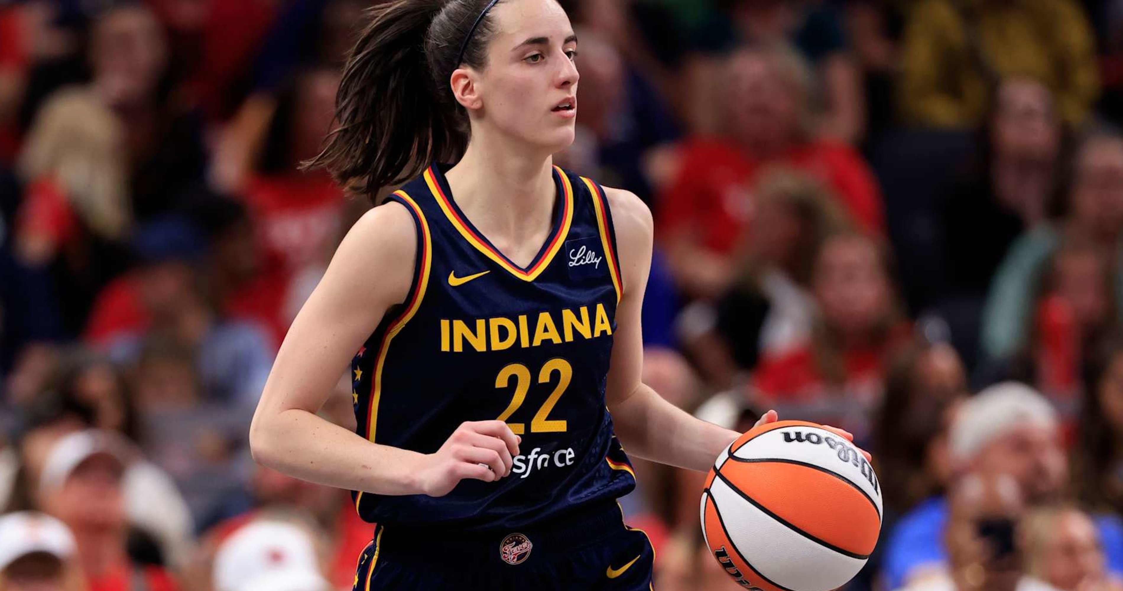 Report: Caitlin Clark Wins 2024 WNBA Rookie of the Year Award After Historic Season