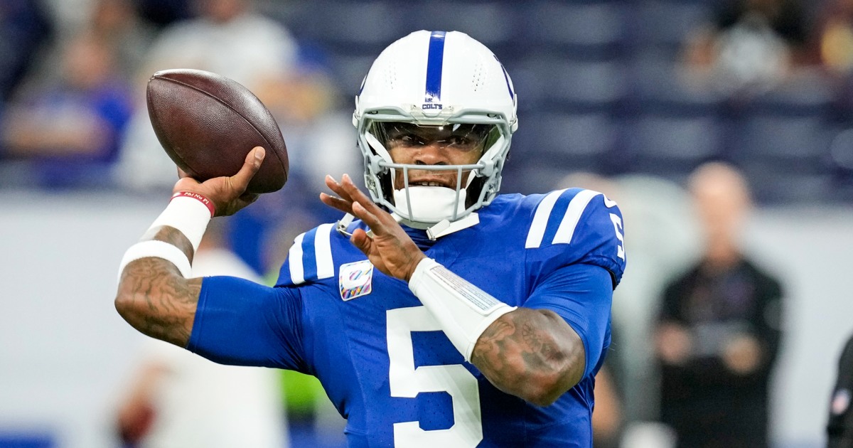 Colts QB out with a hip injury; Colts beat the Steelers