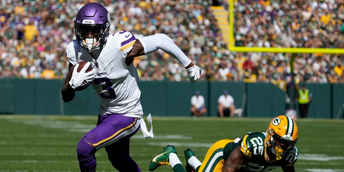 Mistakes too much to overcome as Packers comeback falls just short, losing 31-29 to Vikings