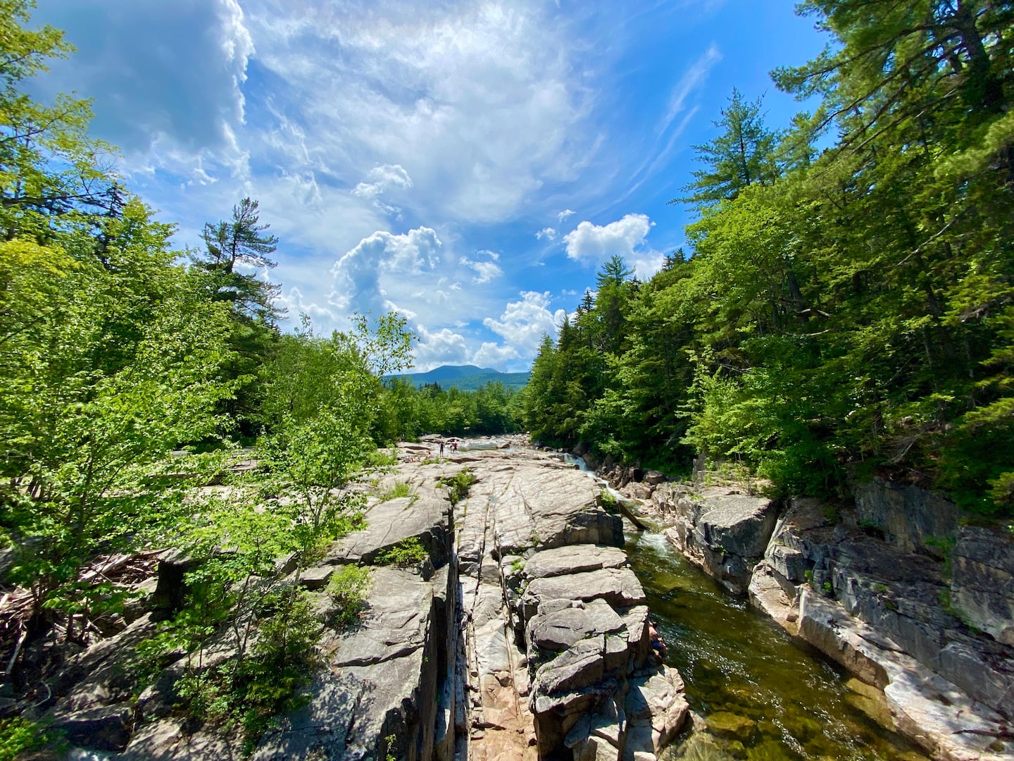 Hikers from Somerville, Bellingham rescued in separate incidents in New Hampshire’s White Mountains