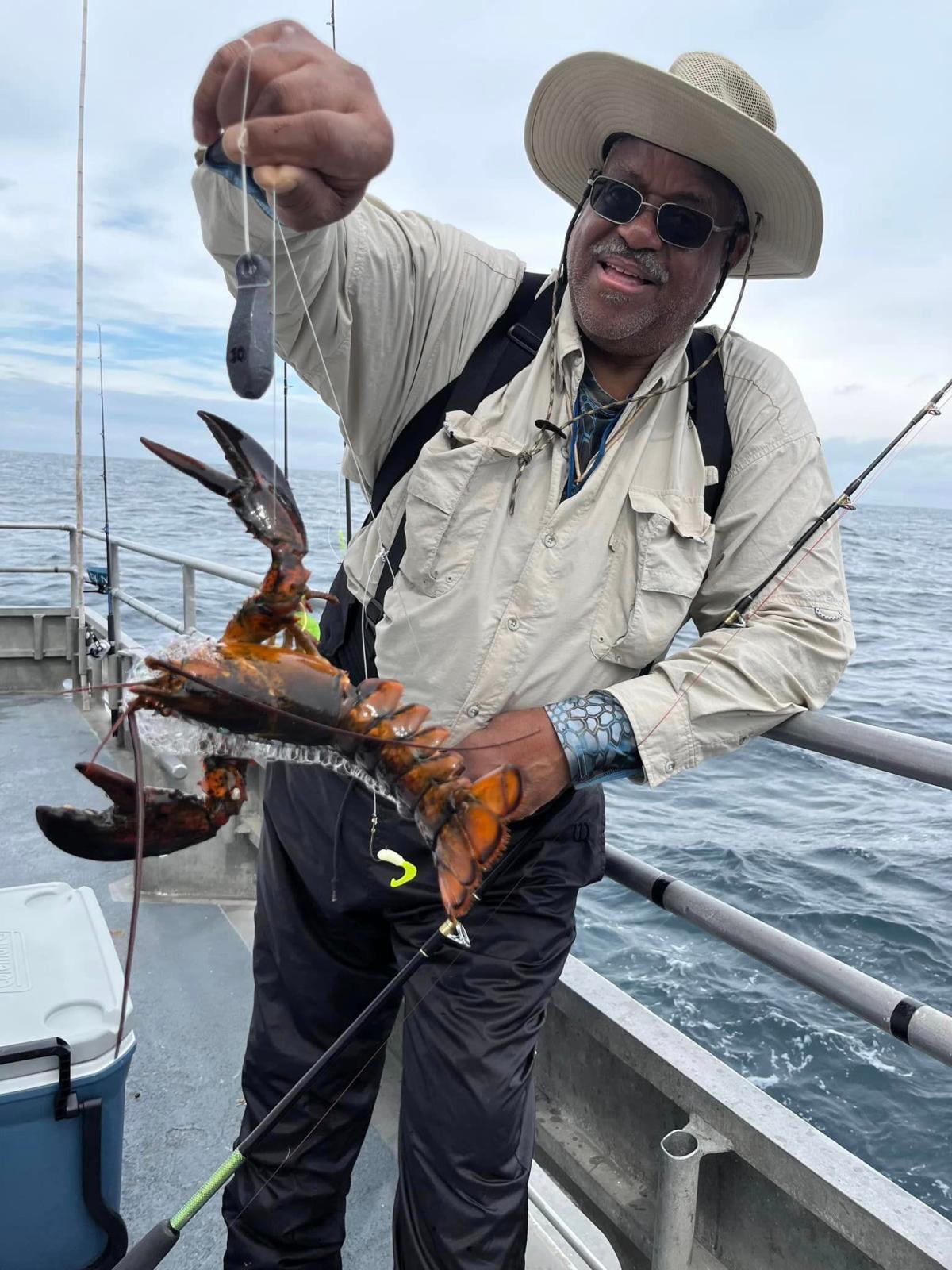 Boats slam bluefish, mullet run begins in the Jersey Shore surf