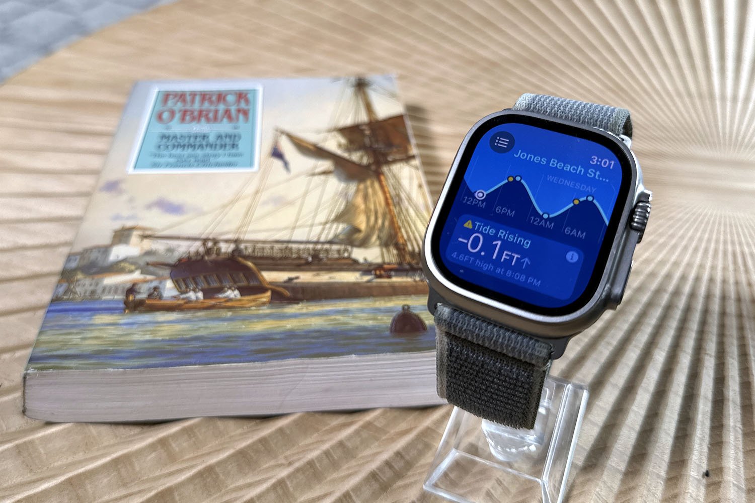 I Can’t Sail or Surf, Yet I’m Obsessed With the Apple Watch’s New Tides App