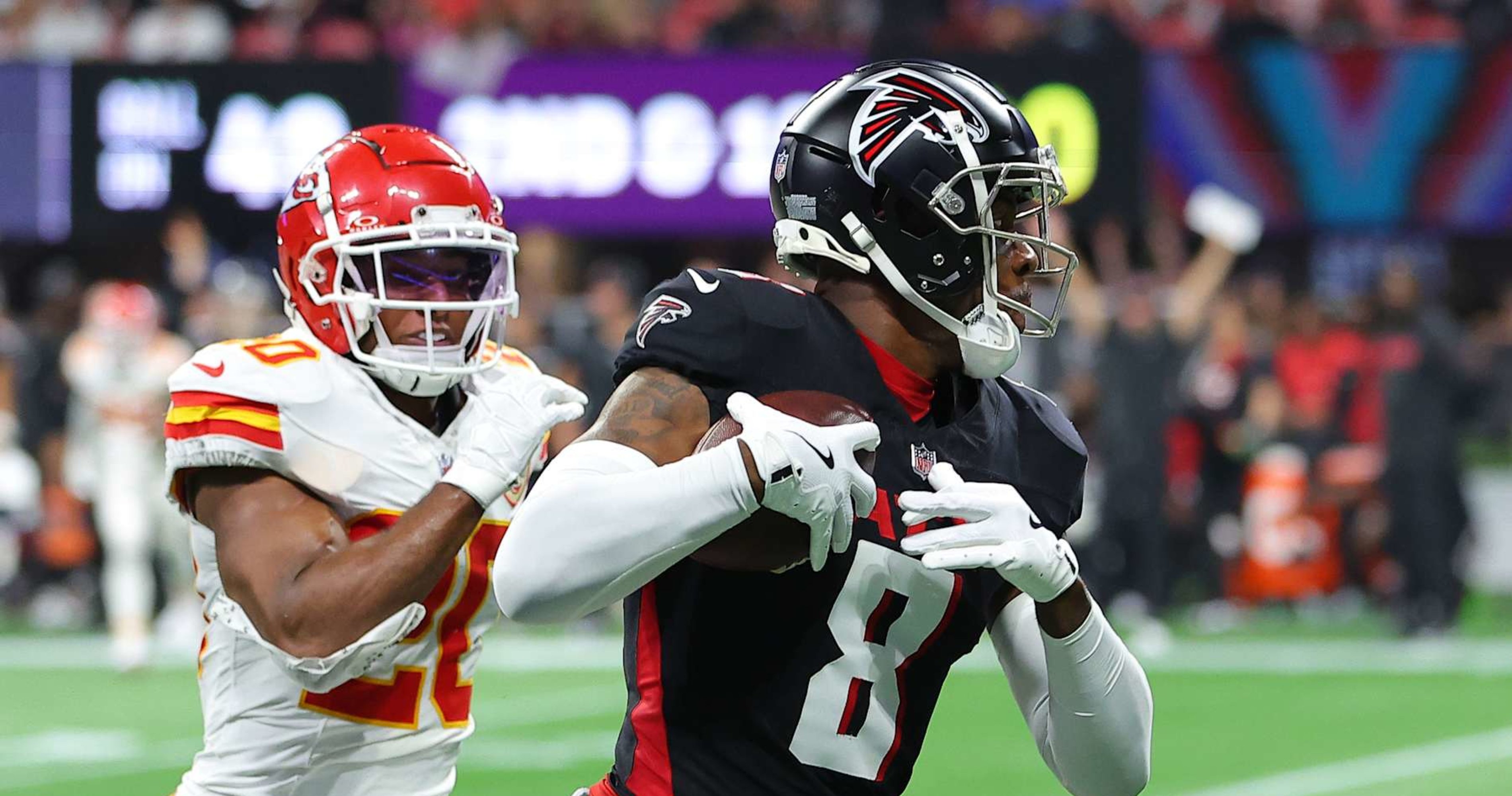 NFL Fans Question Refs After Controversial Cook-Pitts No-Call in Chiefs vs. Falcons