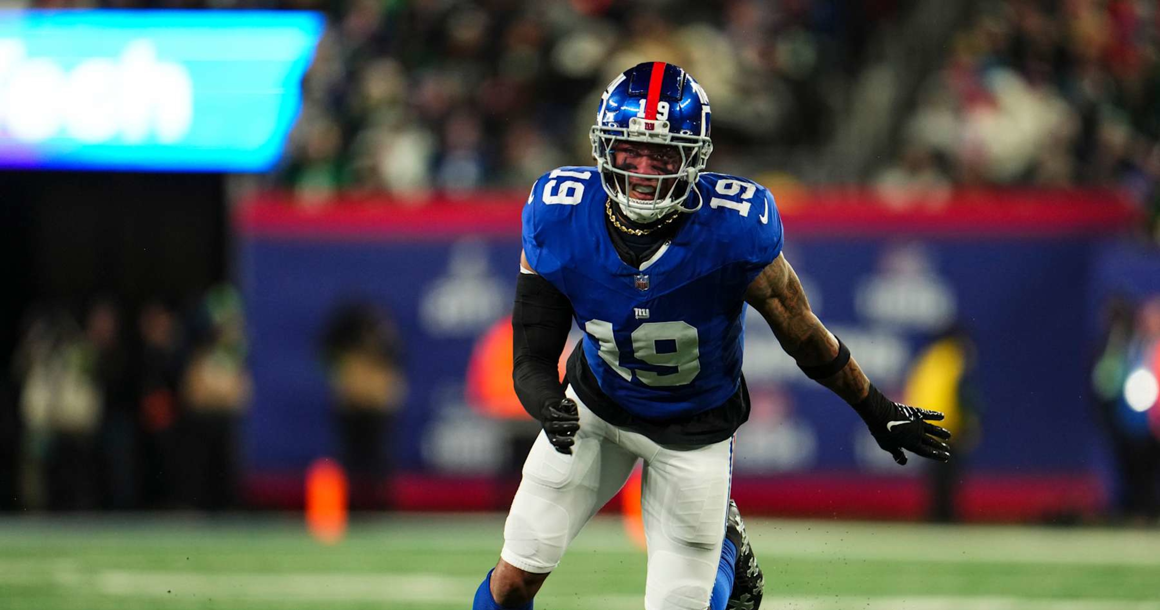 Giants' Isaiah Simmons Calls 'Shocking' Week 1 Benching 'Frustrating as Hell'