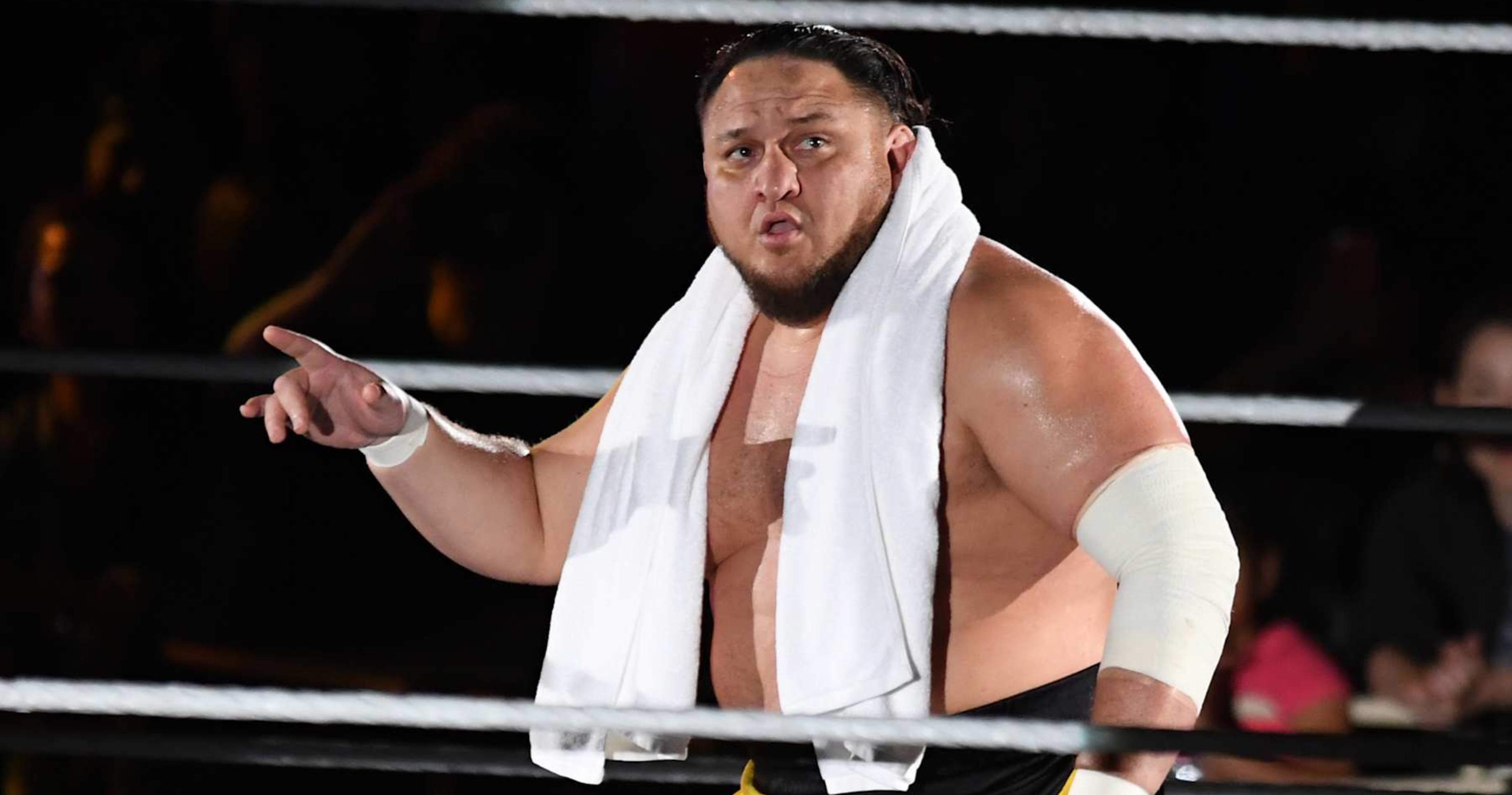 Photo: AEW's Kenny Omega Reacts to Samoa Joe in New 'Like a Dragon' Video Game