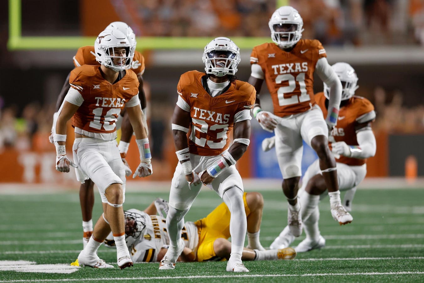 Texas Takes Over Top Spot In AP Top 25 College Football Odds And 2024 Week 4 Schedule