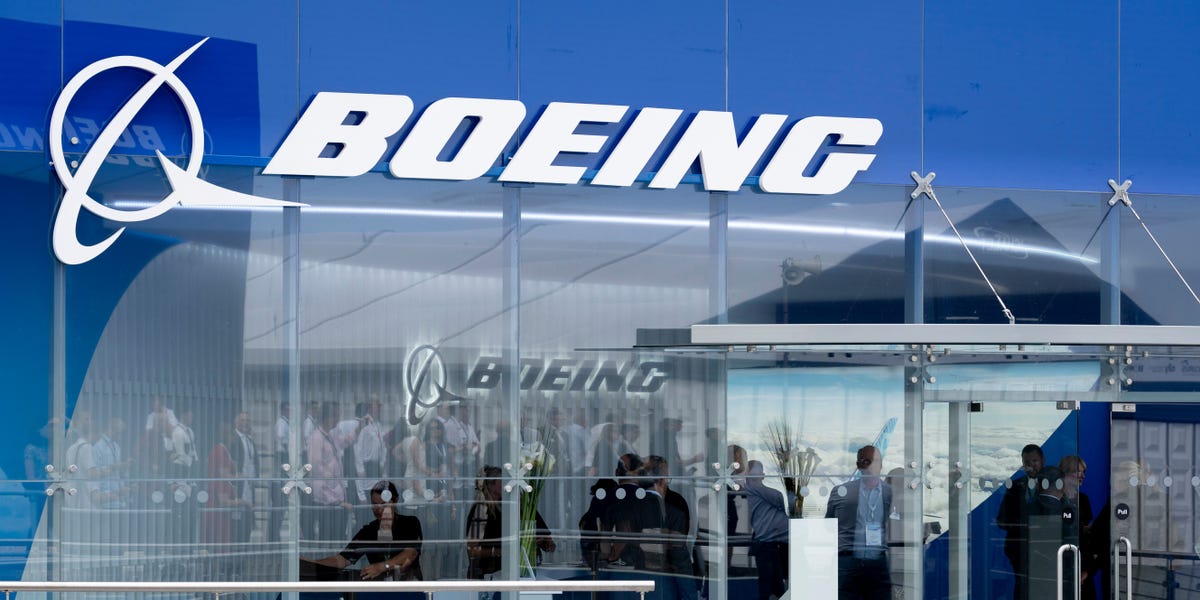 Boeing just put out its 'final and best' offer to striking workers: a 30% wage hike and a $6,000 bonus