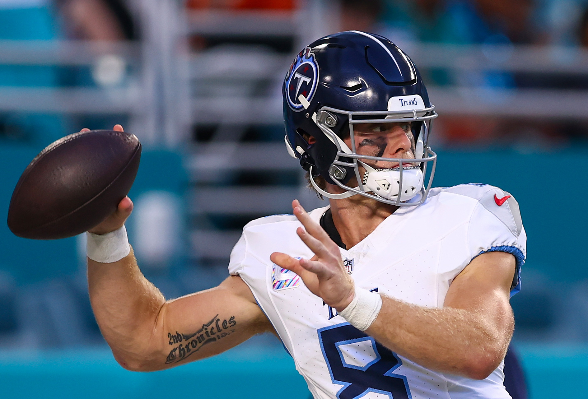 Titans QB Will Levis Exits MNF vs Dolphins With Injury