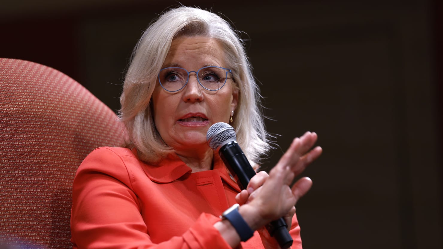 Liz Cheney Spurns Her Party With Kamala Harris Endorsement