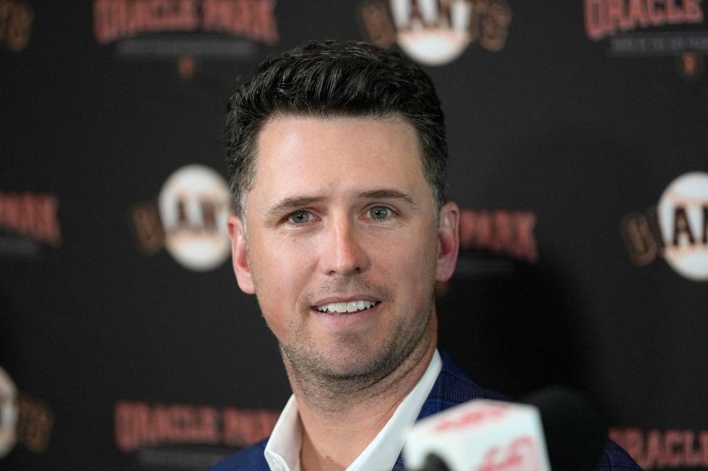 SF Giants hiring Buster Posey to lead baseball ops looks desperate