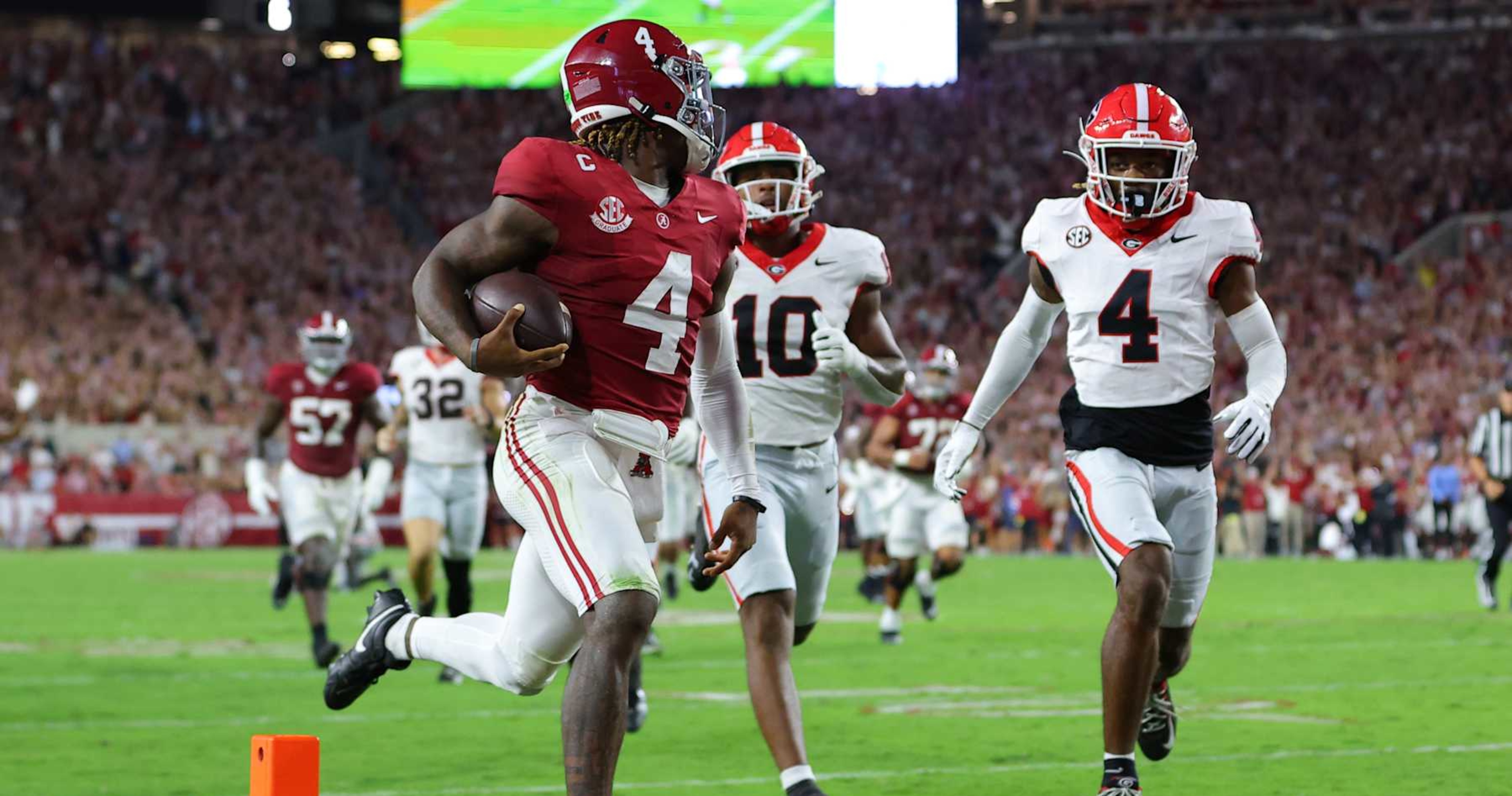 Jalen Milroe Wows CFB Fans as Alabama Holds On for Epic Win vs. Carson Beck, Georgia