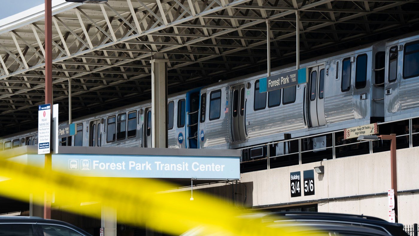 4 people were killed on a train in the Chicago area on Labor Day, police say