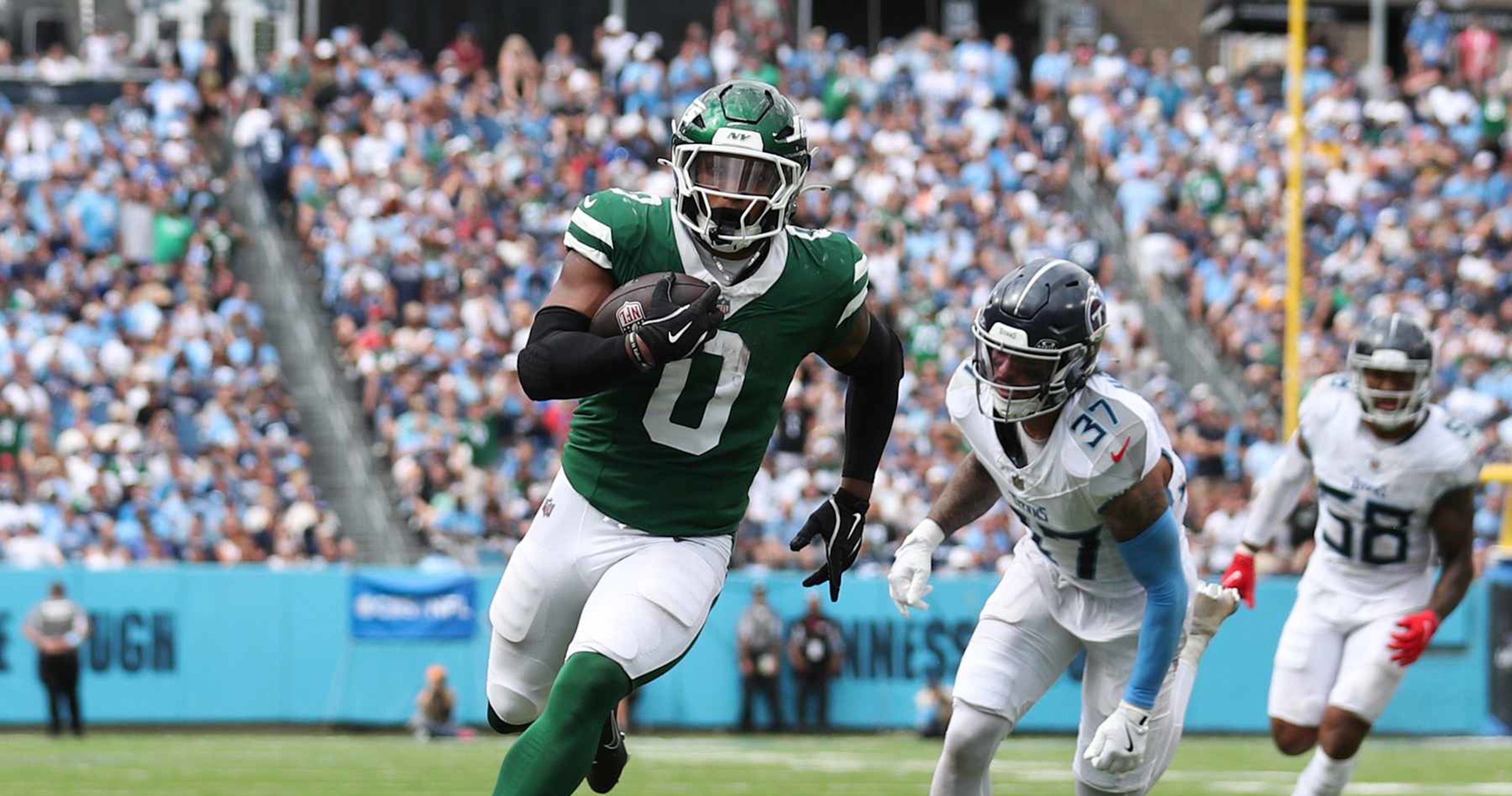 Video: 20-Year-Old Jets RB Braelon Allen Sets NFL Records with TD Scores vs. Titans