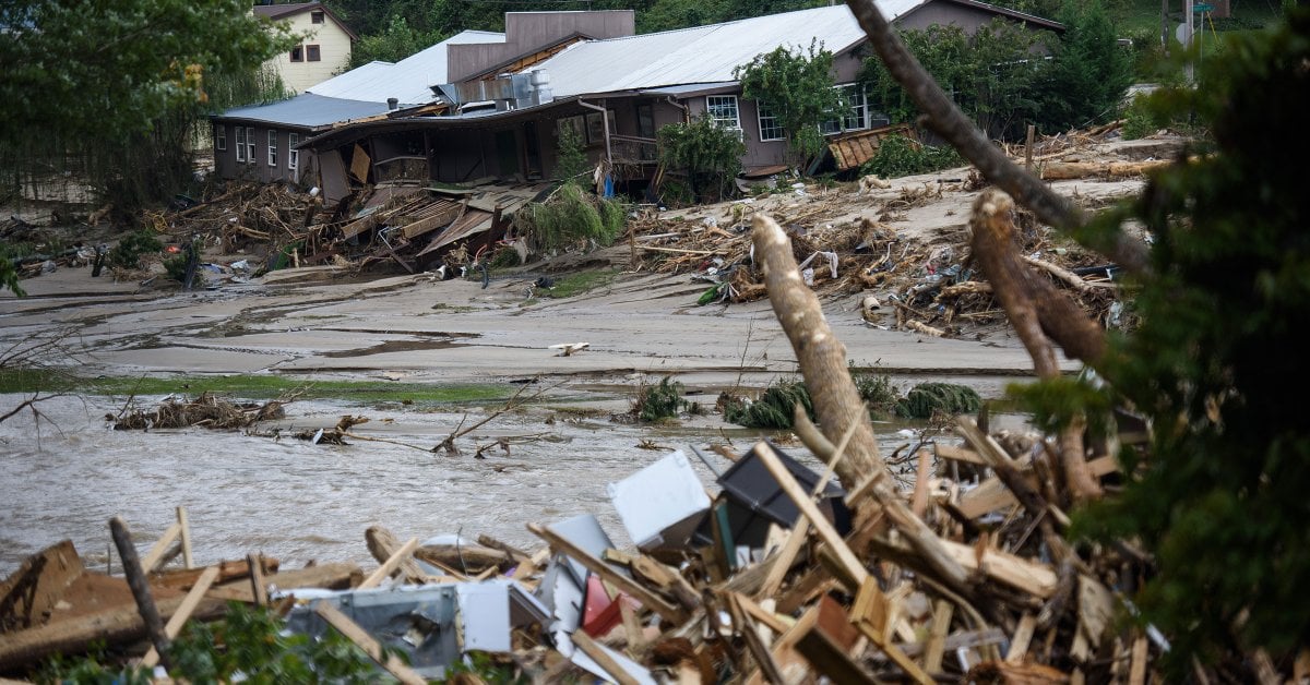 North Carolina official reveals shocking damage to tourist town: 'All of it was washed into the lake'