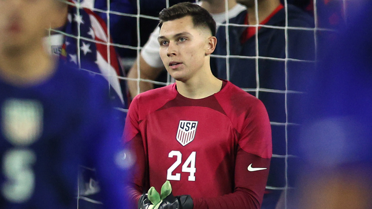 USMNT hopeful Gabriel Slonina eyes 2026 World Cup starting spot: 'I want to be the starting goalkeeper'