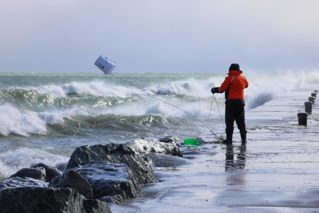 Push to map Great Lakes bottom gains momentum amid promises effort will help fishing and shipping