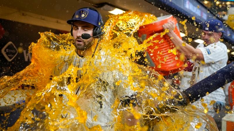 MLB Wild Card Game 2 round-up: Brewers force Game 3 as Tigers, Padres and Royals advance