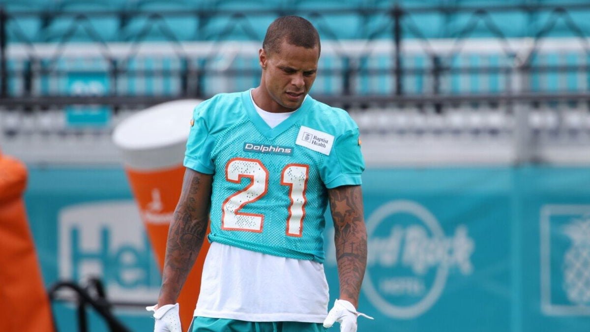 Dolphins Injury Report: Latest on Jordan Poyer, Terron Armstead & Kendall Fuller Ahead of Patriots Matchup