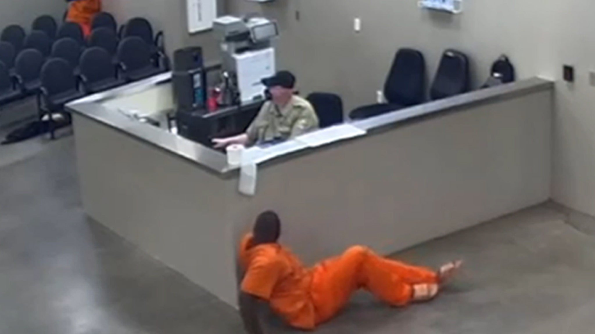 Arizona Inmate Crawls Past Guard, Reportedly Planned to Assault Female Inmate, on Video