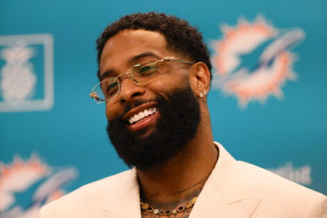 Amid Tyreek Hill Trade Rumors, Dolphins Activate ‘Eager’ WR Odell Beckham Jr. Ahead of Patriots Clash