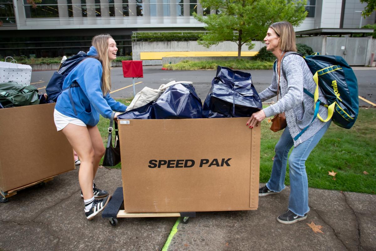 Ducks flock to Eugene as University of Oregon welcomes thousands of students