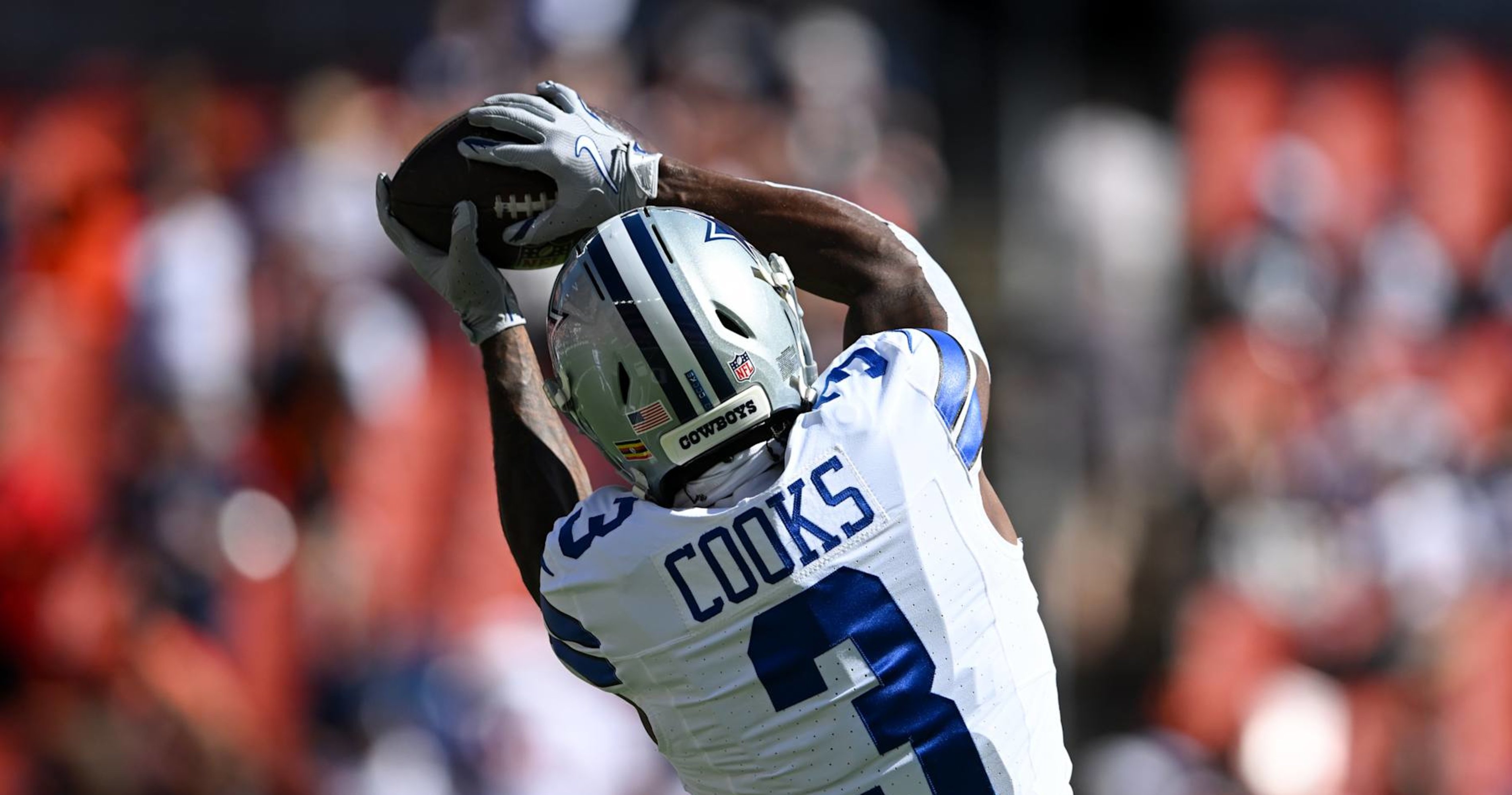 Cowboys Rumors: Brandin Cooks Out vs. Steelers with Knee Infection After Surgery