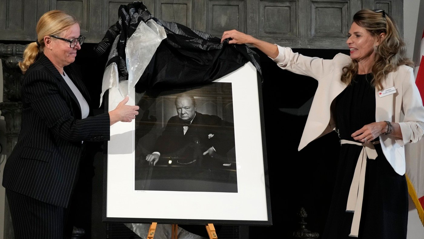 An iconic Churchill photo stolen in Canada and found in Italy is ready to return