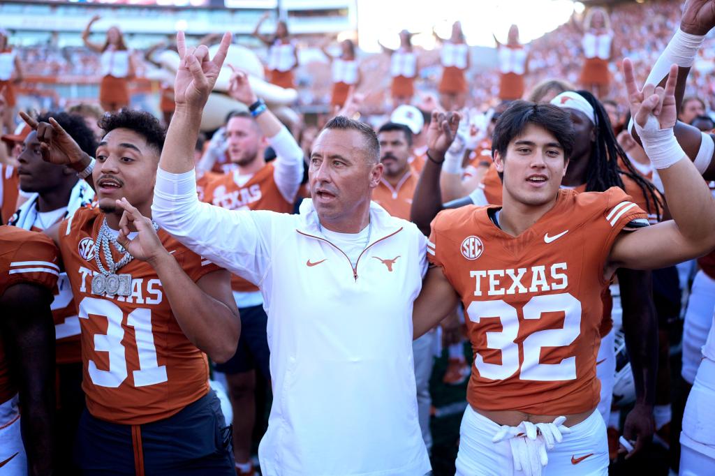 Texas back at No. 1, Alabama falls to No. 7 after upset