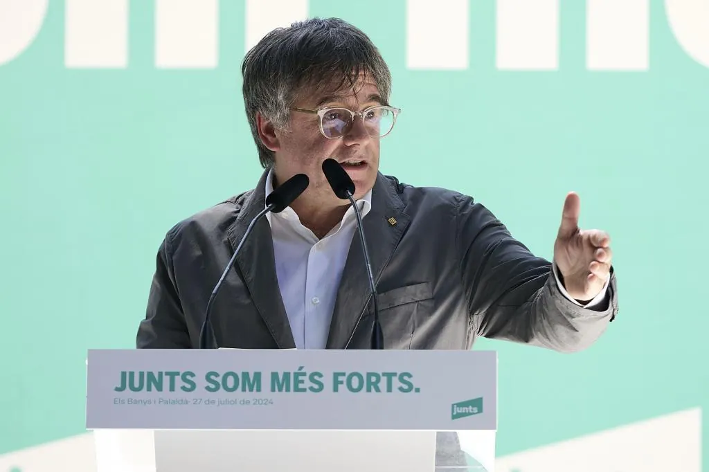 Puigdemont presiona a Sánchez en pleno pulso por los Presupuestos: "No es consciente de que no tiene mayoría para gobernar"