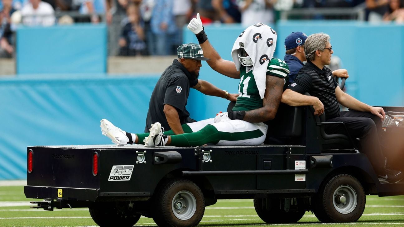 Jets DE Johnson announces he has torn Achilles