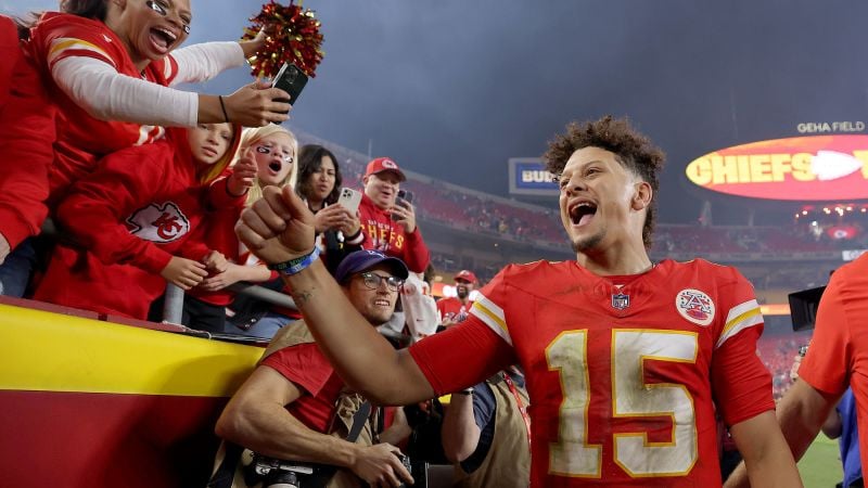 Chiefs vs. Saints: Kansas City maintain unbeaten start to season with comfortable victory over New Orleans on Monday Night Football