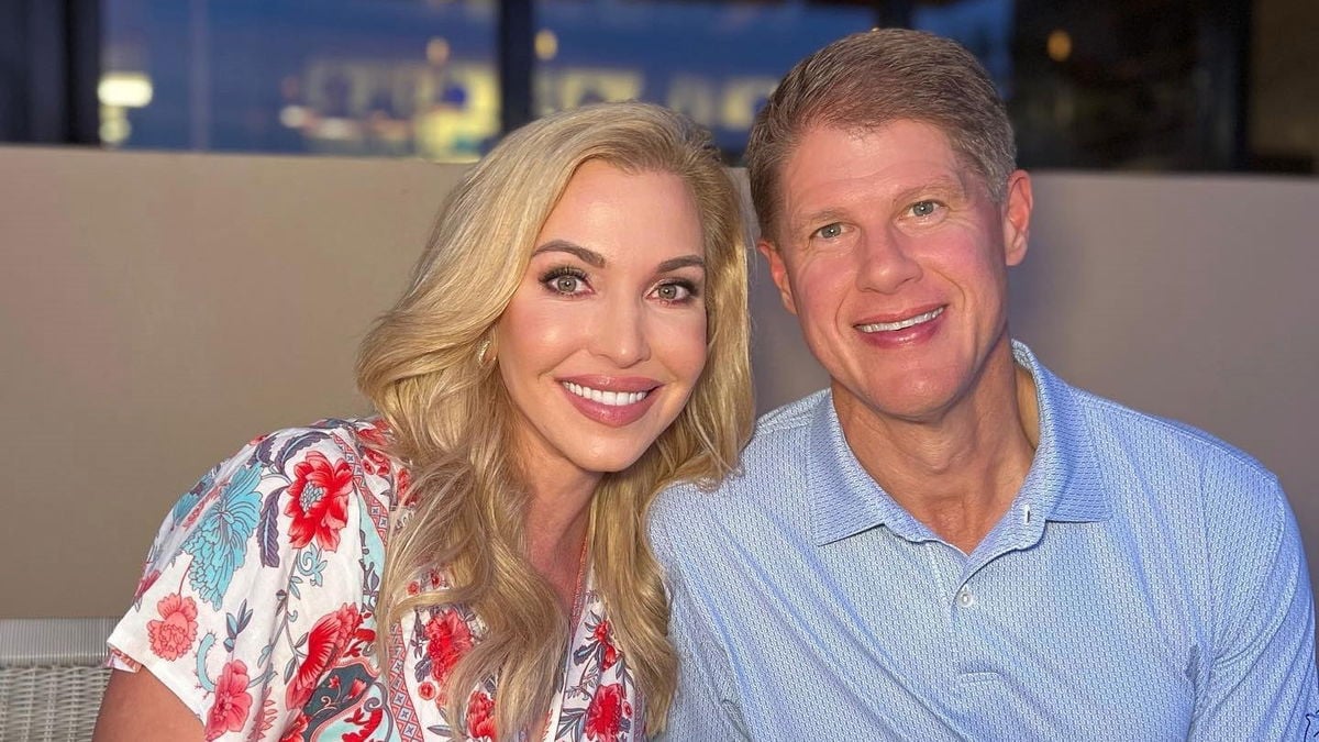 Who Is Clark Hunt’s Wife Tavia Hunt? All About the Former Miss Kansas USA and Chiefs First Lady