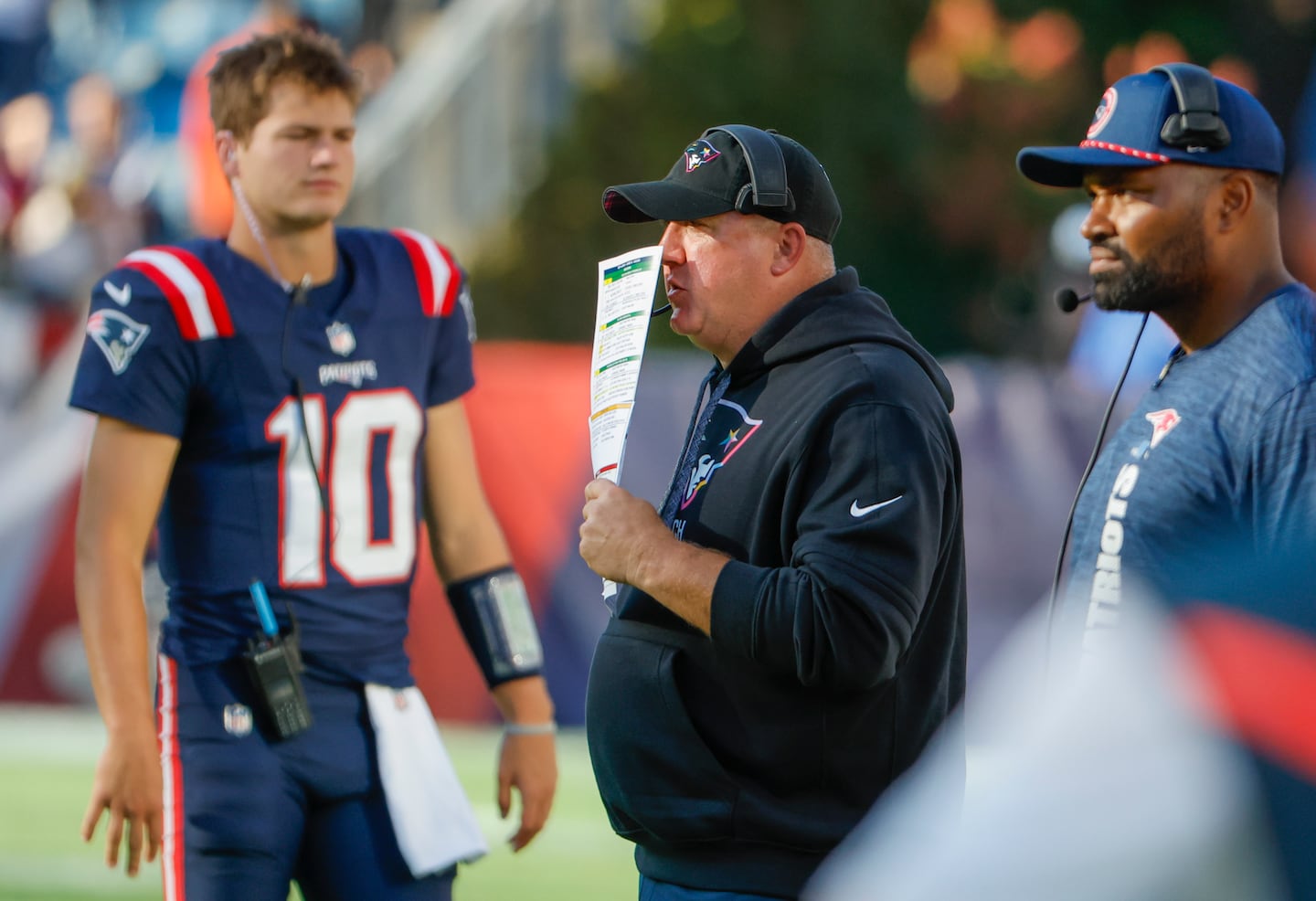 Patriots OC Alex Van Pelt has made some head-scratching decisions