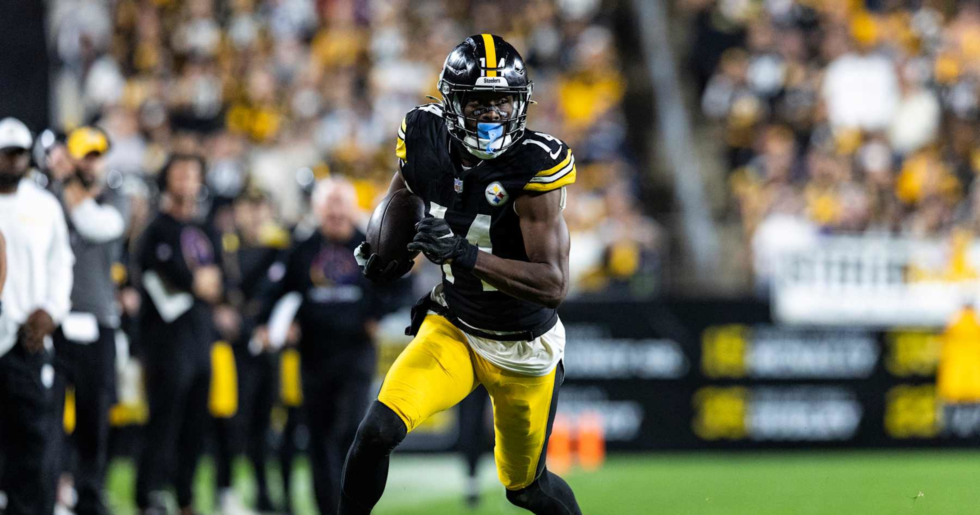 NFL Rumors: George Pickens Ripped by Steelers Player for Jogging on 'Perfect Ball'