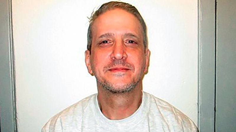 Richard Glossip: Supreme Court’s conservatives wrestle with case of death row inmate who prosecutors want spared