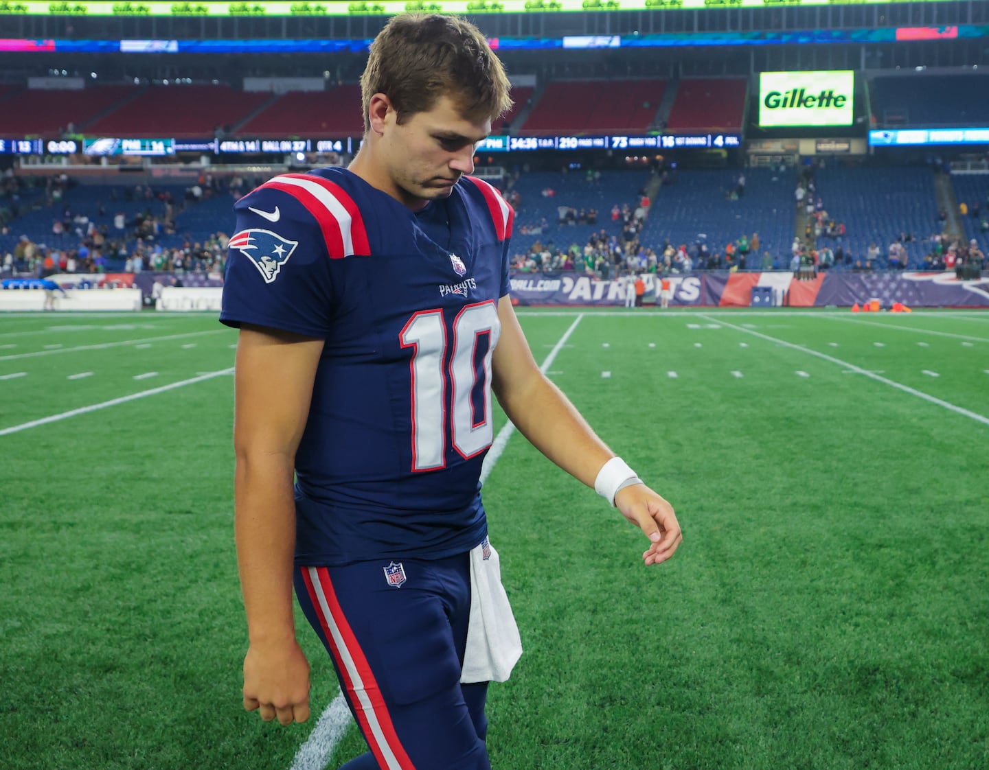 The Patriots have to start Drake Maye, but he’s entering the worst situation in the NFL