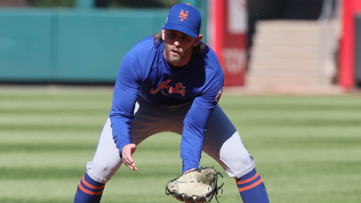 Mets' Jeff McNeil expects to return for NLCS as infielder heads to Arizona Fall League for rehab