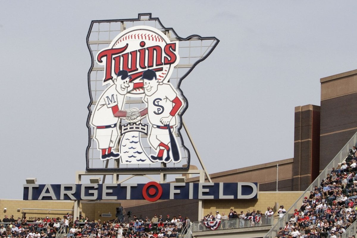 Pohlad family to sell MLB's Minnesota Twins