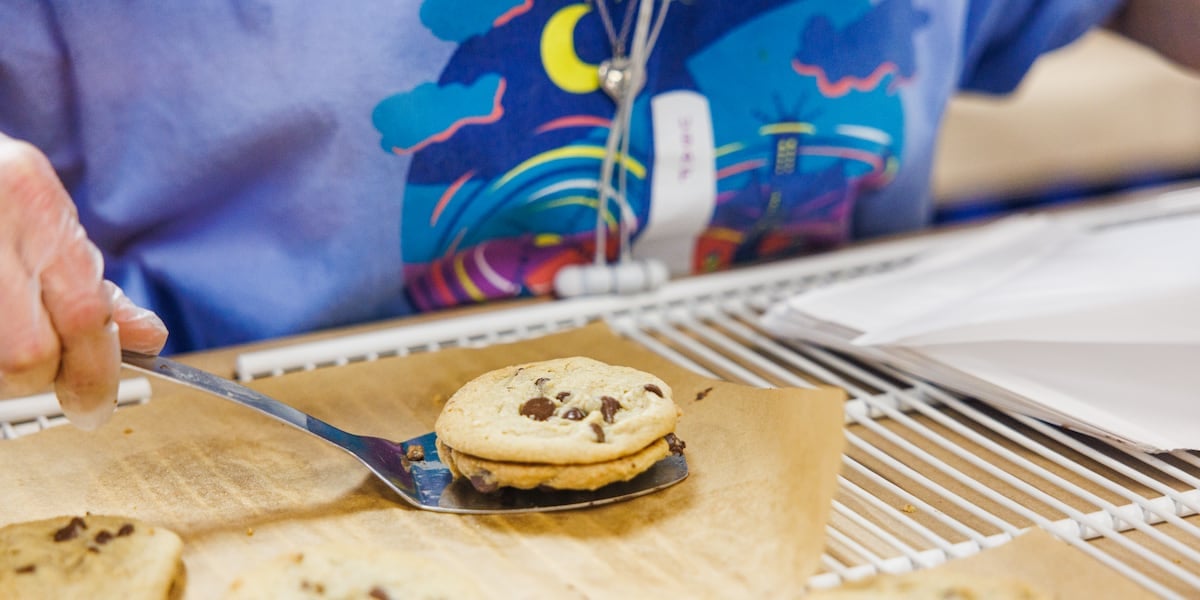 SC State Fair kitchen sells cookies to fund scholarship for high-school students